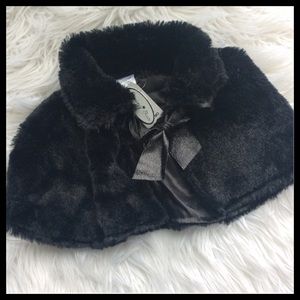 NWT Faux Fox Fur Shrug